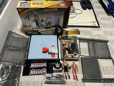 Nuevo WWE Wrekkin' Collision Cage WWF Juego Hell In a Cell y Figuras  Foto 1 de 4