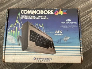 Commodore 64 Personal Computer with Original Box & Cables tested WORKING - Afbeelding 1 van 14