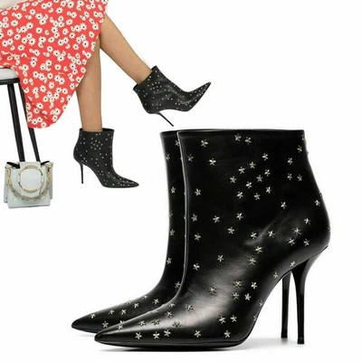 BOTAS SAINT LAURENT AL TOBILLO PIERRE ESTRELLA TACHUELAS CUERO NEGRO $1,895 talla 39 9 EE. UU. Foto 1 de 4