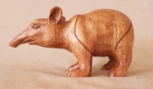 Holz Ameisenbär Schnitzerei Handarbeit Holzfigur Dekoration Anden Südamerika - Bild 1 von 3