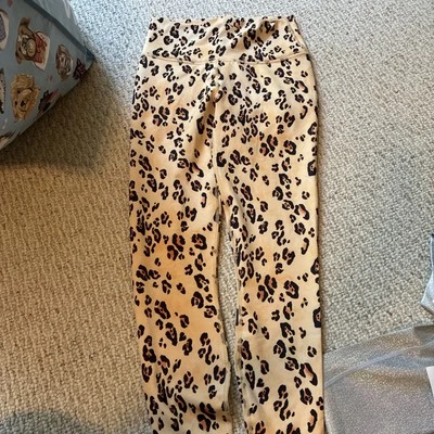 New Fabletics Define High Waisted Leggings 7/8 Length Sz S - Image 1 of 3