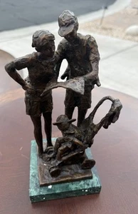 Escultura de bronce Dennis Smith "Perdidos en Fantasyland" - Imagen 1 de 8