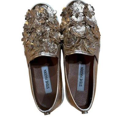 Zapatillas sin cordones Steve Madden oro rosa metalizado flor talla 7,5 mocasines planos Foto 1 de 4