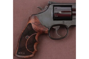 KSD Brand SW N Frame Round Butt Compatible Walnut Grips - Picture 1 of 1