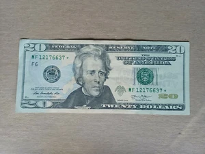 2013 $20 Dollar Star note MF12176637* - Picture 1 of 4
