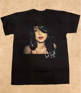 Sade lover Signature Short Sleeve Black T-Shirt Unisex - Picture 1 of 3