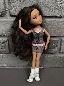 Bratz Puppe - Let's Talk Yasmin 12" voll beweglich 2010 - funktioniert - Bild 1 von 6
