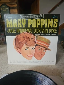 Walt Disney's Mary Poppins 1964 LP Gatefold - Julie Andrews, Dick Van Dyke, GR8 - Picture 1 of 10
