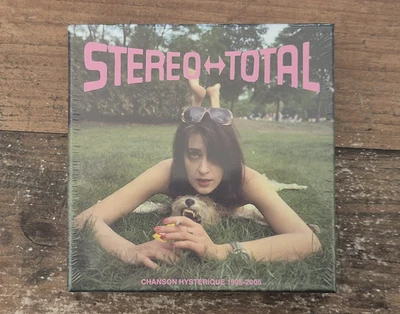 Stereo Total: Chanson Hystérique (1995 - 2005) (Limited Edition) - Neu - Bild 1 von 2