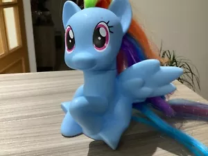 My Little Pony Rainbow Dash large seated vinyl figure - Picture 1 of 8