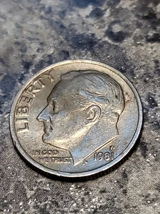 1981 P Dime Error - Picture 1 of 4