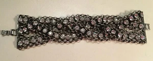 Mia’s Boutique Silver Pewter Coatume Twist Boho Bracelet W Sparkly Rhinestones - Picture 1 of 4