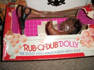 Muñeca afroamericana Ideal Rub-a-Dub Dolly 1979 - Caja muy dañada - Imagen 1 de 2