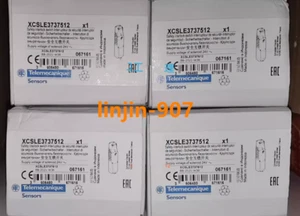 1PC Schneider safety interlock switch XCSLE3737512 - Picture 1 of 3