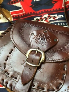 vintage 1970's tooled brown leather off the shoulder bag - boho - hippy - Picture 1 of 12