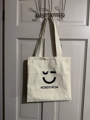 Bolso de mano pequeño de lona Nordstrom Is My Happy Place para mujer  Foto 1 de 4