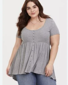 Torrid Super Soft Knit Babydoll Rib Top Gray Sz 1 / 1X Short Sleeve Short Sleeve - Picture 1 of 7