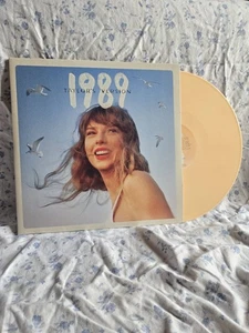 Taylor Swift 1989 (Taylor's Version) Tangerine Edition Target Exclusive Vinyl - Picture 1 of 2