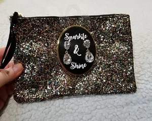 Neu~”Sparkle And Shine”~ Glitzerbeutel~Glam Ohrringe Make-up/Geld/Schmuckbeutel~ - Bild 1 von 8