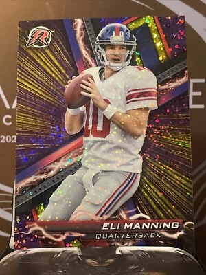 2024 TOPPS COMPOSITE - ELI MANNING - PURPLE AND YELLOW STATIC RESURGENCE  GIANTS - Image 1 of 3