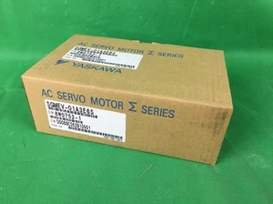 YASKAWA SGMEV-01A3E6S 200VAC SERVOMOTORE AC 0,89A *NUOVO* - Foto 1 di 3