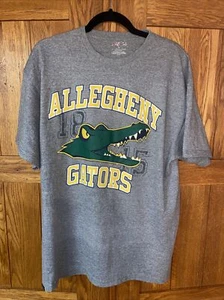 Camiseta gráfica para hombre Jansport - Allegheny Gators (talla XL)  - Imagen 1 de 3