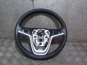 Volante Vauxhall Astra J MK6 GTC con controles plateados 13351039 2010-2015 - Imagen 1 de 12