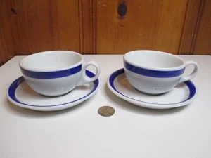 2 Sets Crate & Barrel Diner blaue Streifen Band 7 Unzen Steinzeug Kaffeetassen & Untertassen - Bild 1 von 6