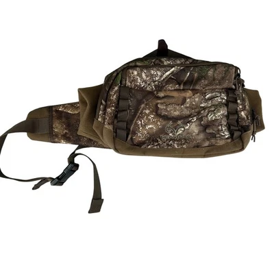 Realtree Camo Fanny Pack Waist Bag Hip Pack Adjustable Strap Outdoor Hunting - Image 1 of 4