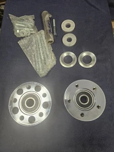 Custom Chrome Revtech Rear Wheel Billet Hub 600828 - Foto 1 di 6