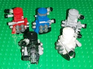*BRAND NEW* Lego Daleks Dr Who Enemy Supreme Dalek Battle Pack - 5 Figures - Picture 1 of 6