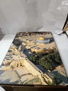 Jerusalem Hardcover Marcello Bertinetti - Picture 1 of 12