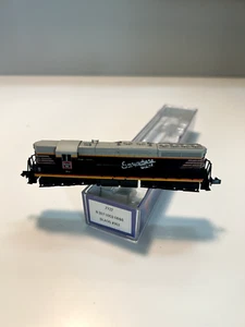 Life-Like N Scale 7722 SD7 Diesel Locomotive CB&Q 303 Burlington Route LN - Picture 1 of 9