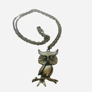 Collar de búho en tono plateado firmado de colección cadena colgante - Imagen 1 de 4