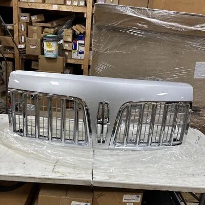 Ford AL3Z-8200-EA Full Grille Ingrid Silver Metallic 2010-14 Lincoln Mark LT NOS - Image 1 of 4