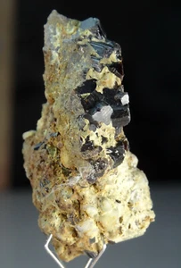 Granate Vessuvianita Montaña Zagi 68 Quilates de Pakistán, (CV-45), - Imagen 1 de 9