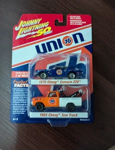 JOHNNY LIGHTNING 50 Years UNION 76 1970 CHEVY CAMARO Z28 1965 TOW TRUCK 2 PACK * - Picture 1 of 2