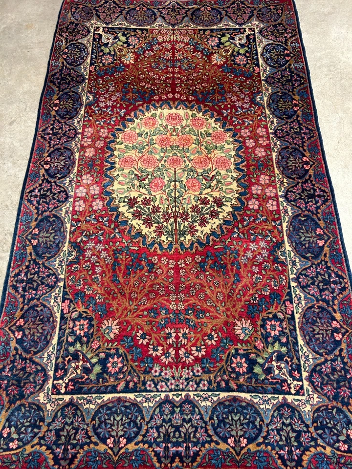 4'4"x7'6" Antique Hand-Knotted Wool Kashane Area Rug - Handmade Carpet 4x7 Red - Image 1 of 4