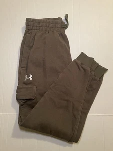 UNDER ARMOUR Herren SM Cargo Sport Jogginghose Sweatpants PolyCotton, Army Green - Bild 1 von 6