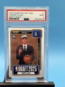 2025-26 Panini Instantáneo NBA Draft Night Cooper Flagg Mavericks RC Rookie PSA 9 - Imagen 1 de 2