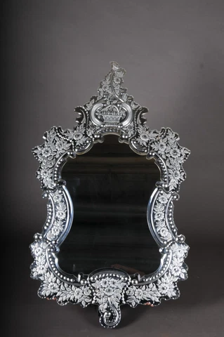 Large Polished Venetian Magnificent Wall Mirror, 20. Century Cover