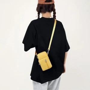 Kleine Umhängetasche Damen Mini Handy Handtasche Umhängegurt senfgelb - Bild 1 von 7