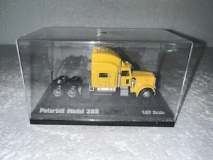 Norscot, 1:87 Scale, Peterbilt Model 389 Semi-Truck w/Sleeper Cab, Item# 61106 - Picture 1 of 12