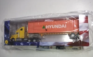 SEMI REMORQUE CAMION AMERICANO FREIGHTLINER FLD 112 CONTAINER HYUNDAI Nº61 1:43 - Imagen 1 de 4