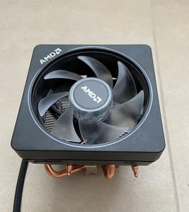 AMD Wraith Prism CPU Kühler RGB LED Sockel AMD AM4 AM5 AM2(+) AM3(+) (#2636) - Afbeelding 1 van 5