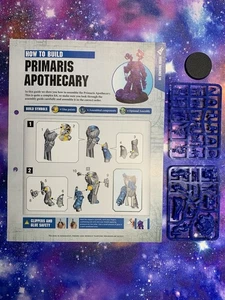 Warhammer 40k Space Marine Primaris Apothecary - New On Sprue - Conquest 32 - Picture 1 of 6