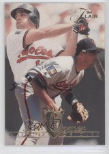 1994 Flair Leo Gomez #254
