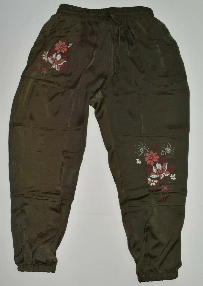 Pantalones de chándal American Rag nuevos sin etiquetas talla 2X cintura 34” verde oliva floral sedoso tobillo Foto 1 de 4