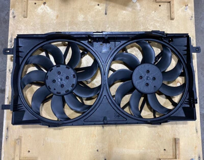 Genuine OEM 2022 Ford Bronco 3.0L Engine Cooling Fan Assembly MB3Z-8C607-C Foto 1 de 4