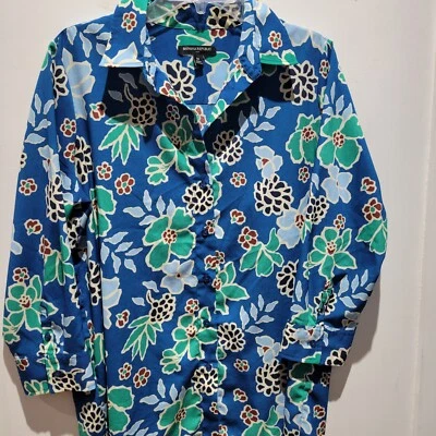 Blusa Banana Republic Mujer Talla MEDIANA Floral Espalda Dividida Abotonada Foto 1 de 4